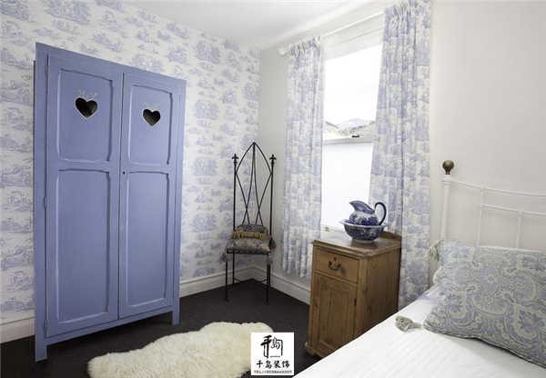 花色種類(lèi)多的壁紙