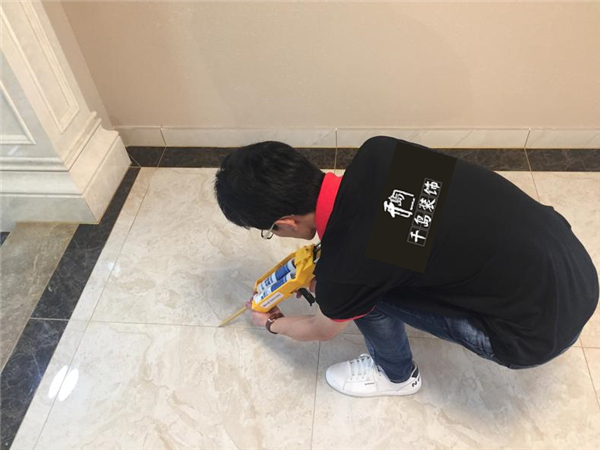 美縫好不好？瓷磚用勾縫劑還是美縫劑